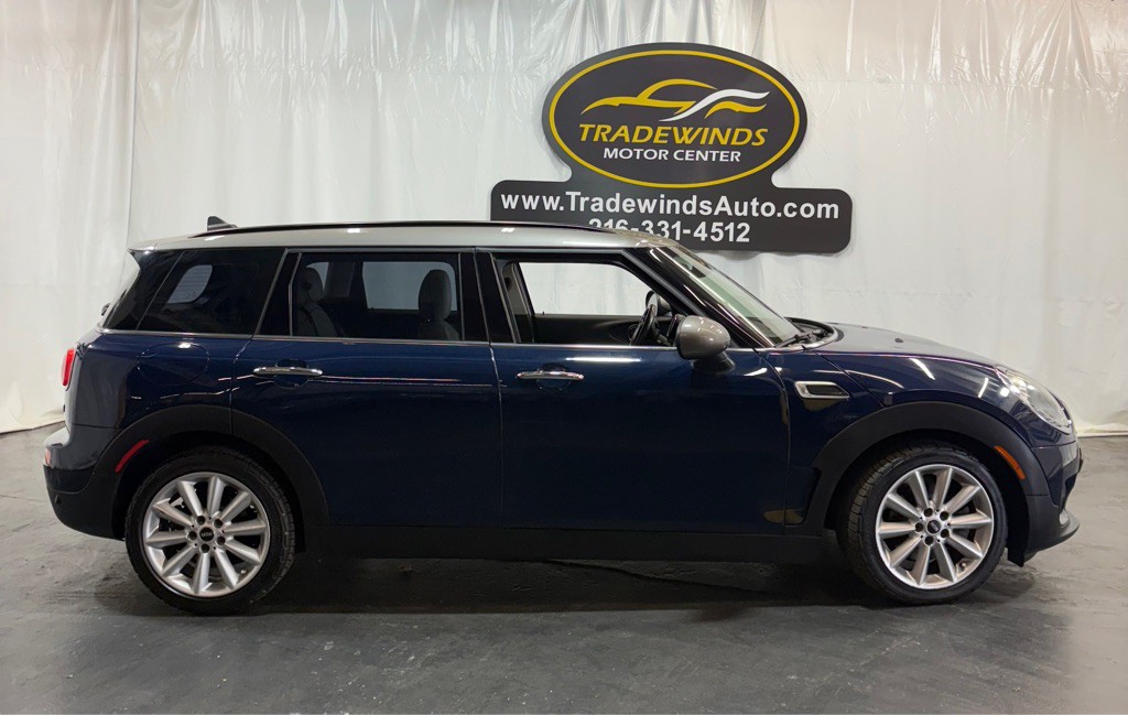 2018 MINI Cooper Image 4