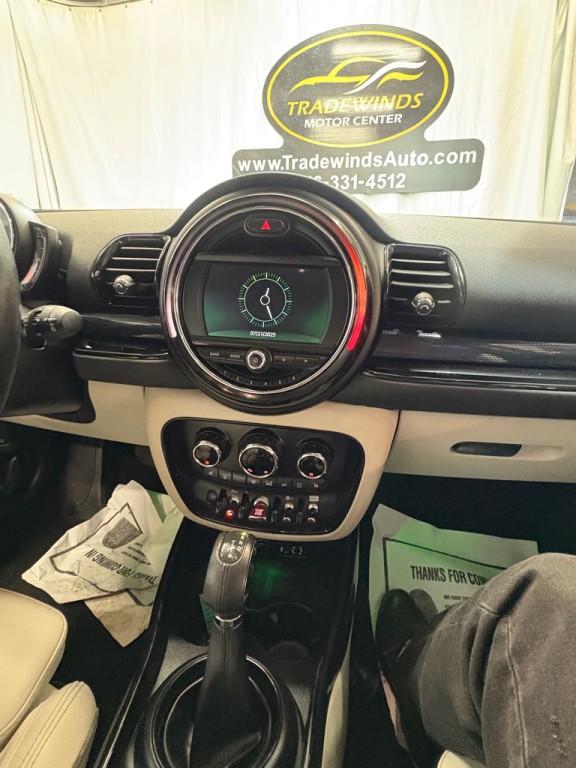 2018 MINI Cooper Image 31