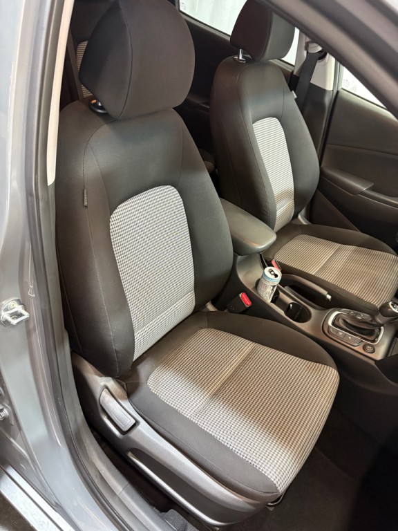 2021 Hyundai Kona Image 28