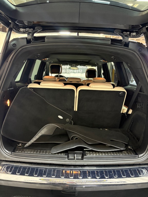 2016 Mercedes-Benz GL-Class Image 9