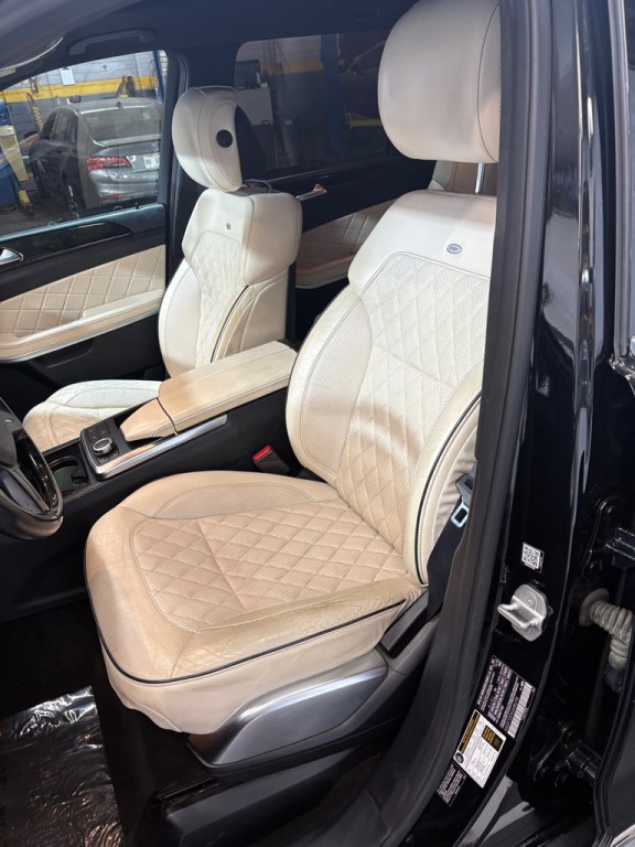 2016 Mercedes-Benz GL-Class Image 15