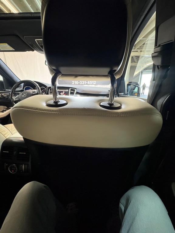 2016 Mercedes-Benz GL-Class Image 34