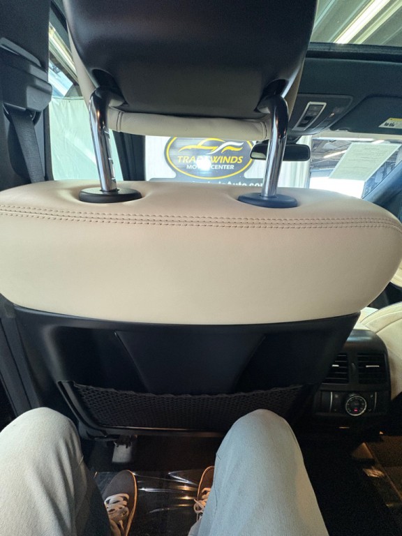 2016 Mercedes-Benz GL-Class Image 45