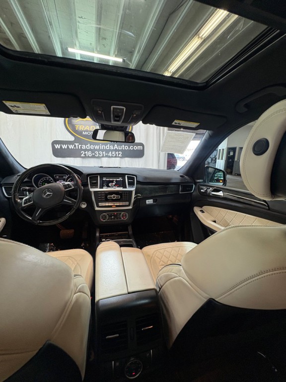 2016 Mercedes-Benz GL-Class Image 46