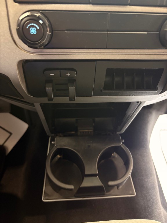 2016 Ford F-250 Image 21