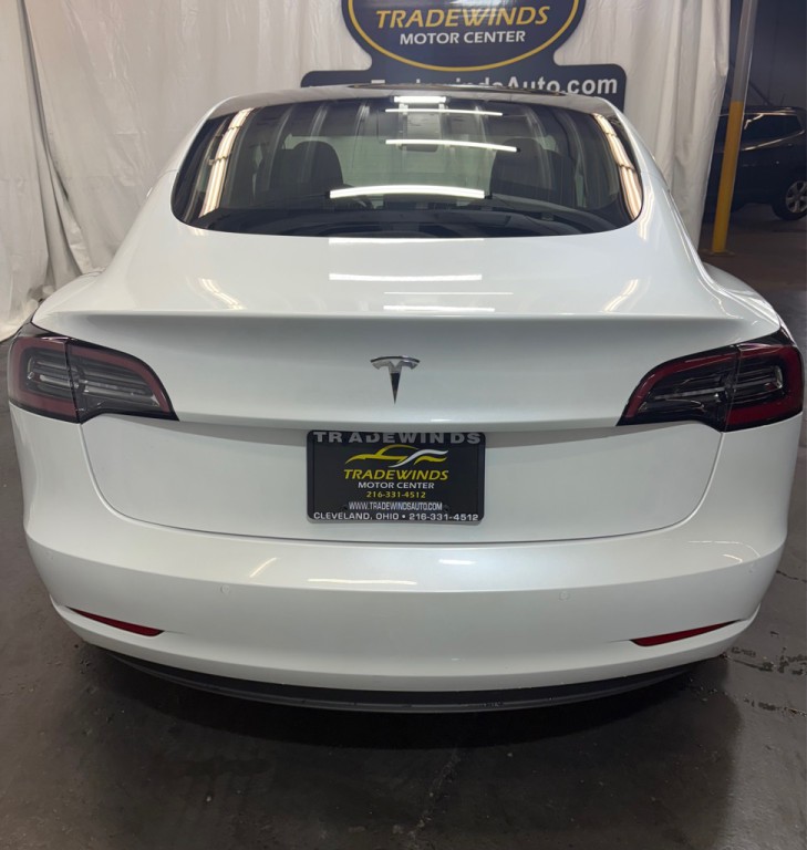 2020 Tesla Model 3 Image 5