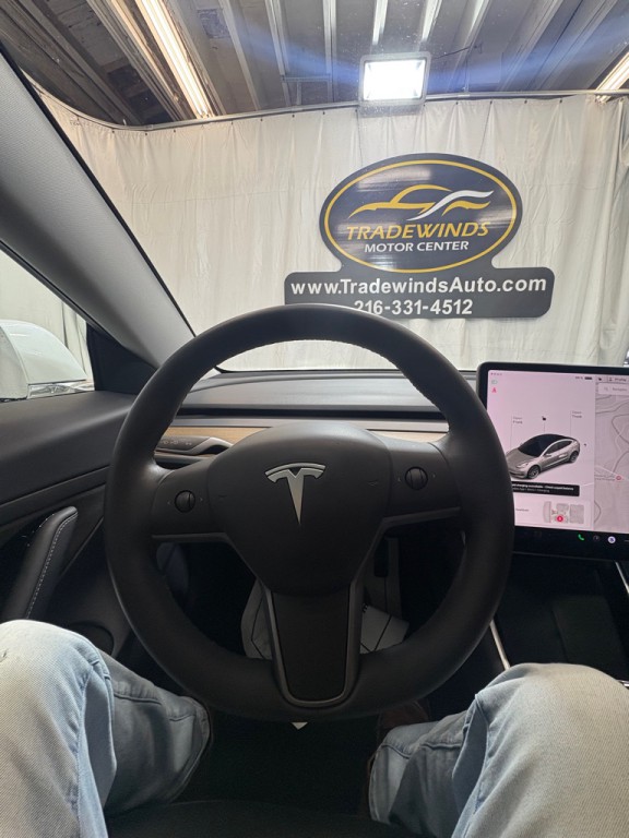 2020 Tesla Model 3 Image 16