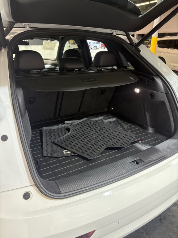 2016 Audi Q3 Image 8