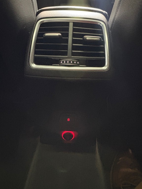 2016 Audi Q3 Image 36