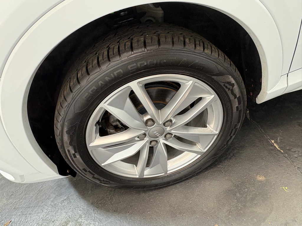 2016 Audi Q3 Image 42