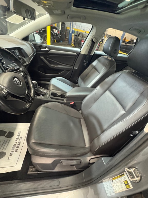2019 Volkswagen Jetta Image 24