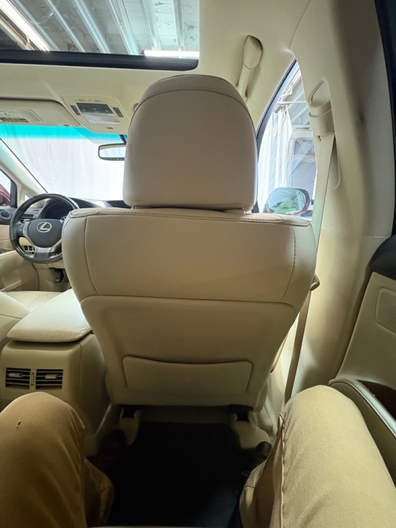 2015 Lexus RX Image 32