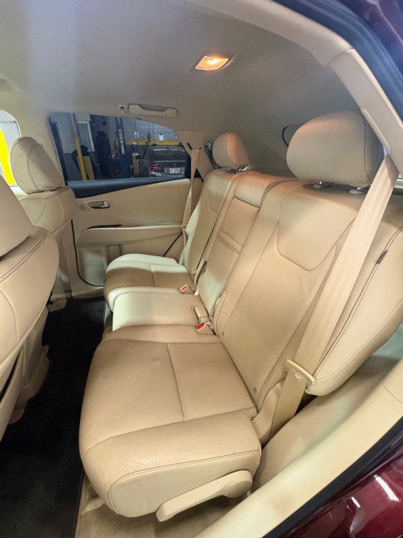 2015 Lexus RX Image 40