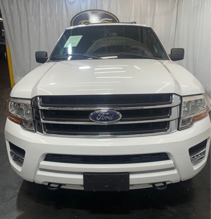 2016 Ford Expedition Image 2