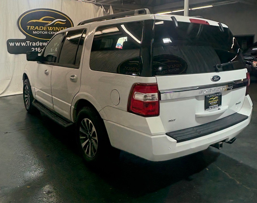 2016 Ford Expedition Image 4