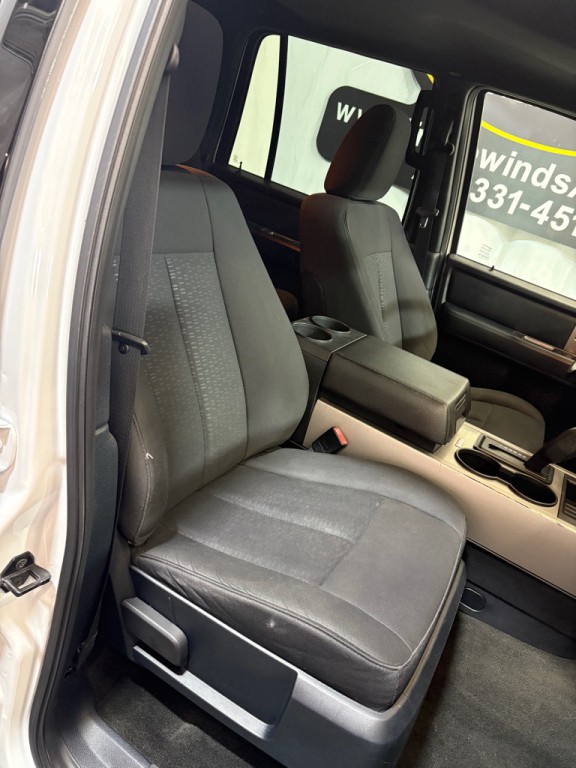 2016 Ford Expedition Image 27