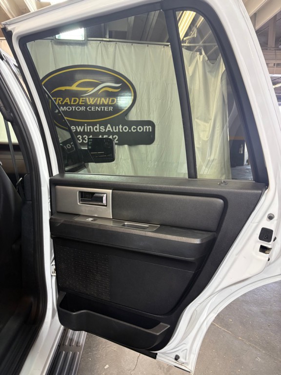 2016 Ford Expedition Image 32