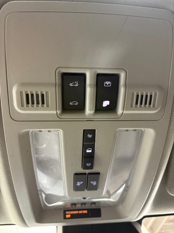 2015 Cadillac SRX Image 26