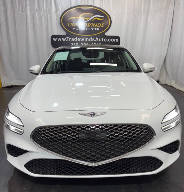 2022 Genesis G70 Image 2