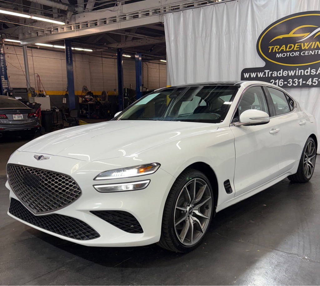 2022 Genesis G70 Image 3