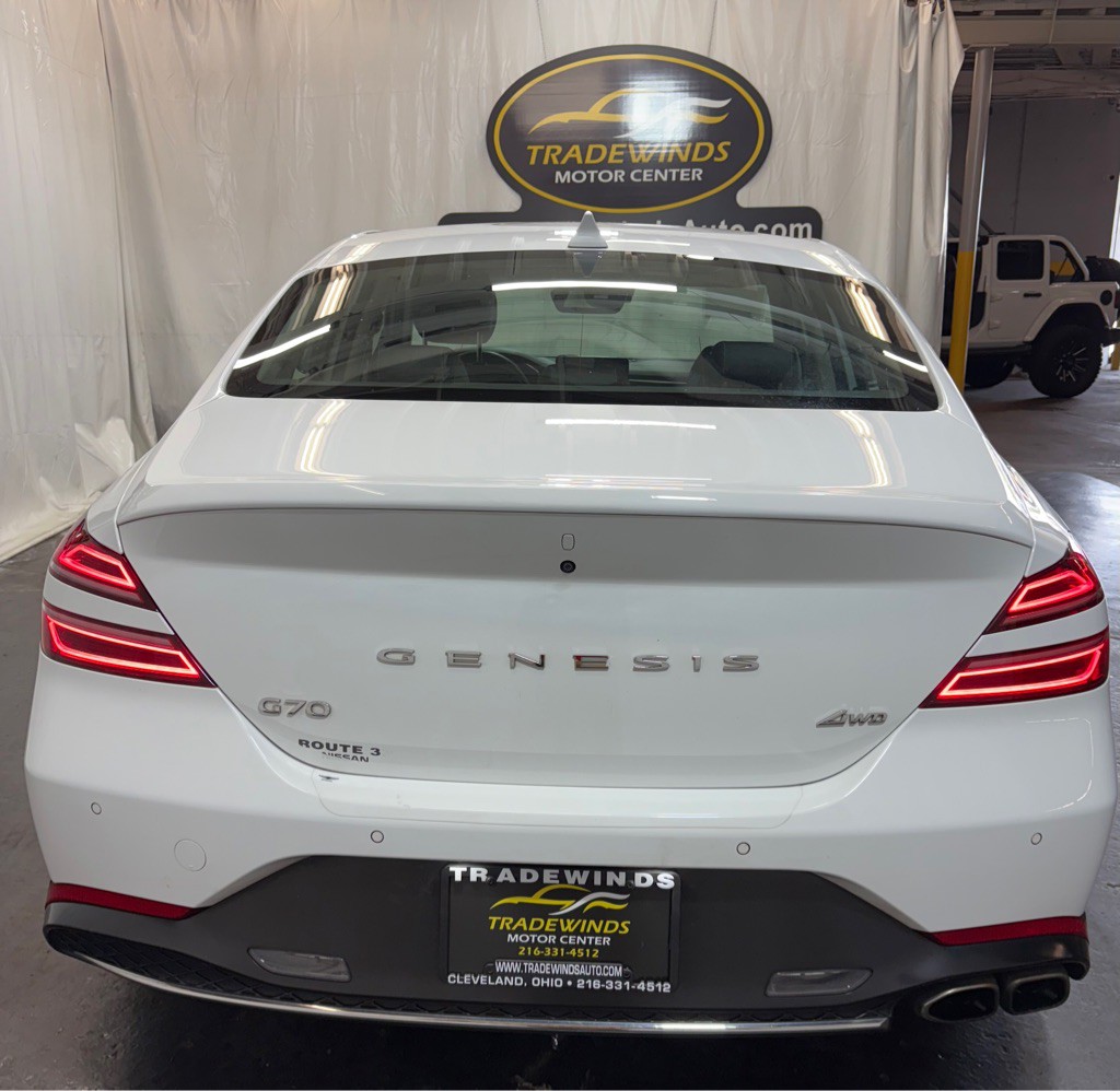 2022 Genesis G70 Image 5
