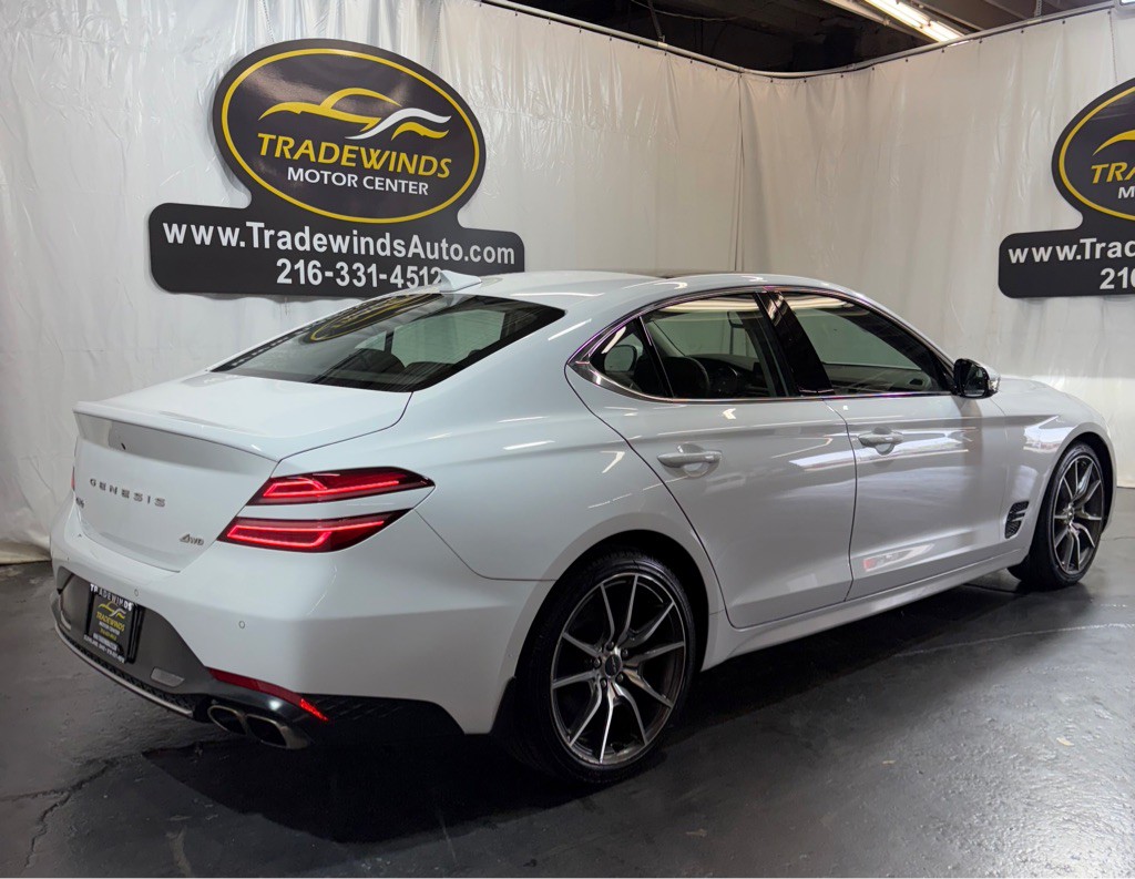 2022 Genesis G70 Image 6