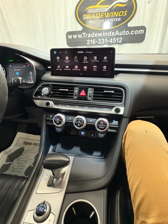 2022 Genesis G70 Image 30
