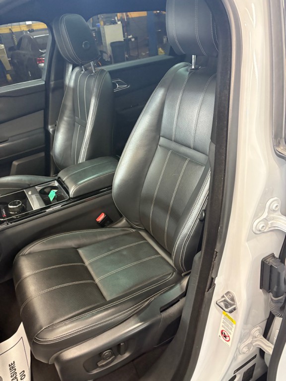 2020 Land Rover Range Rover Image 15