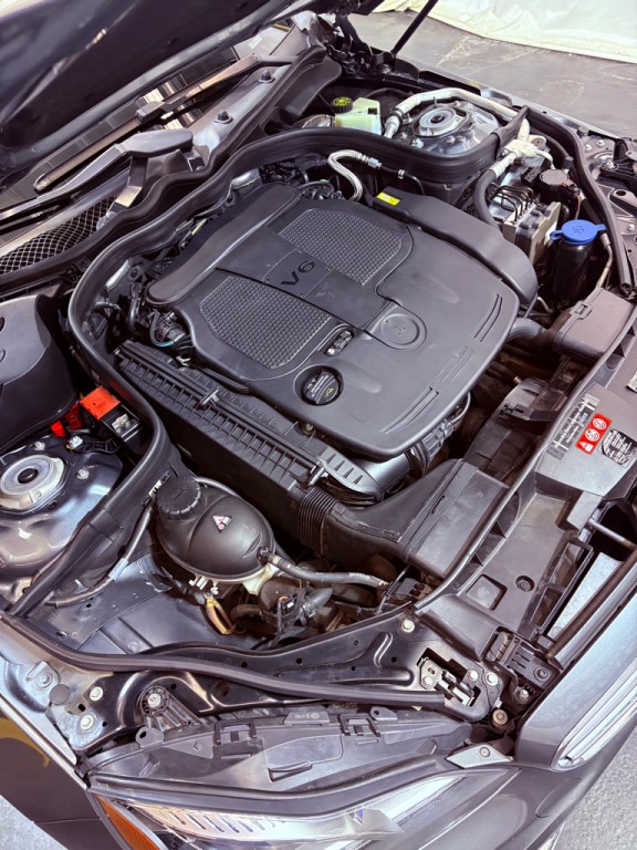 2016 Mercedes-Benz E-Class Image 13