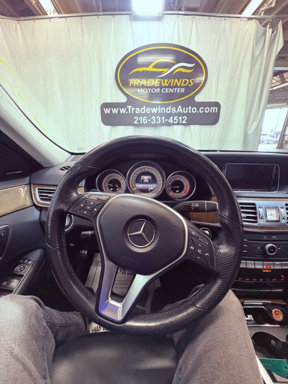 2016 Mercedes-Benz E-Class Image 16