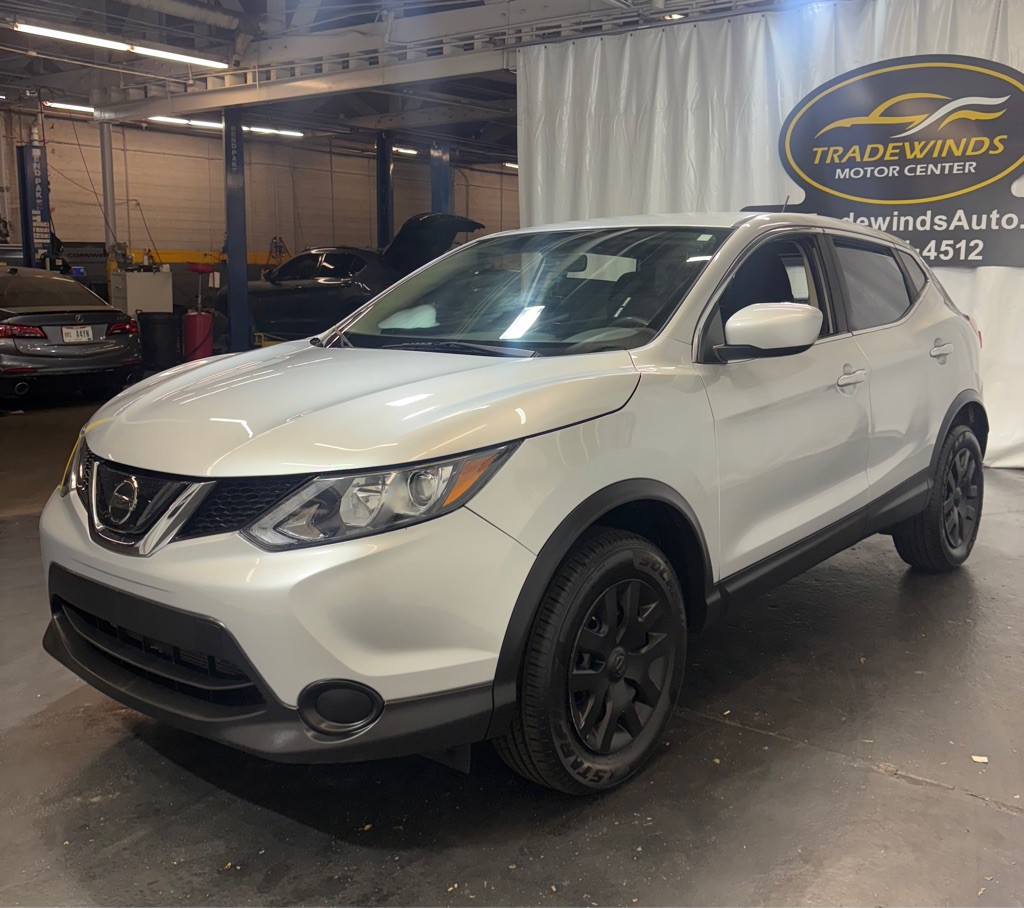 2018 Nissan Rogue Image 3