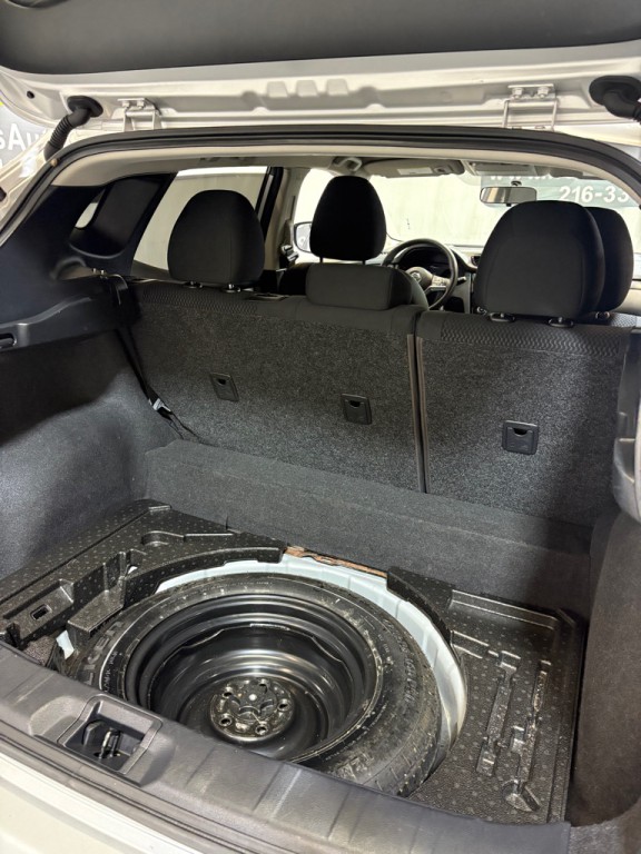 2018 Nissan Rogue Image 10