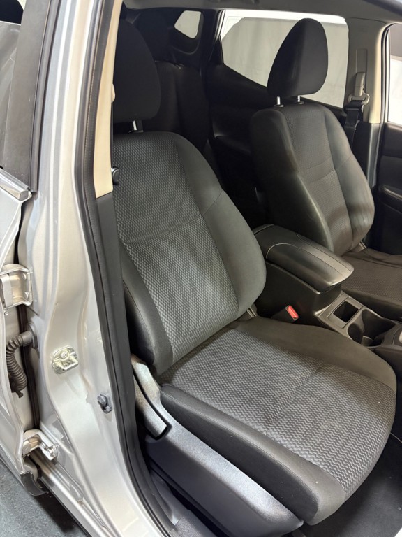 2018 Nissan Rogue Image 27