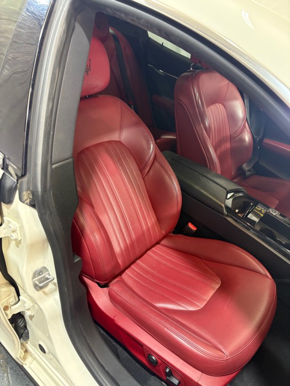 2018 Maserati Ghibli Image 27
