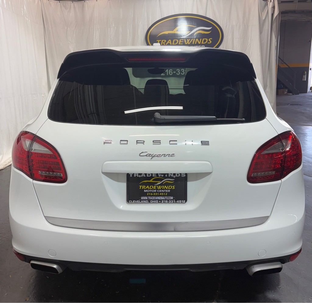 2013 Porsche Cayenne Image 5