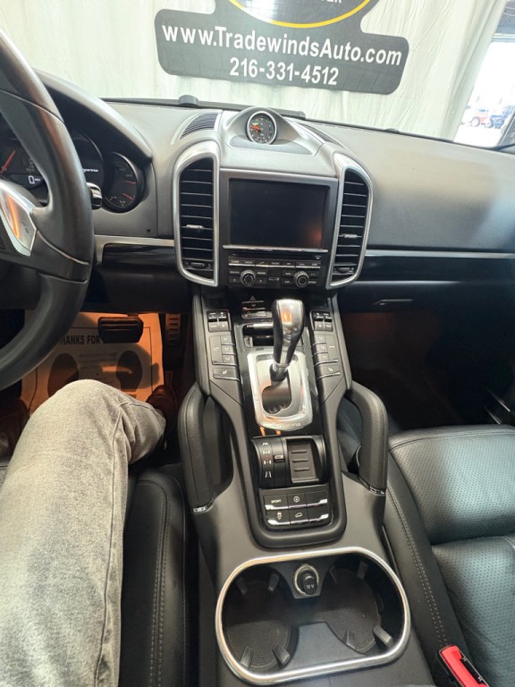 2013 Porsche Cayenne Image 18