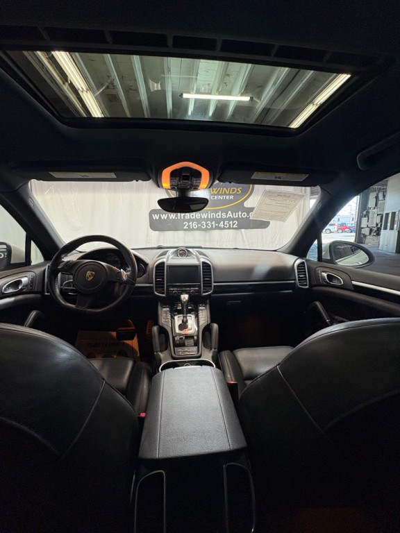 2013 Porsche Cayenne Image 37