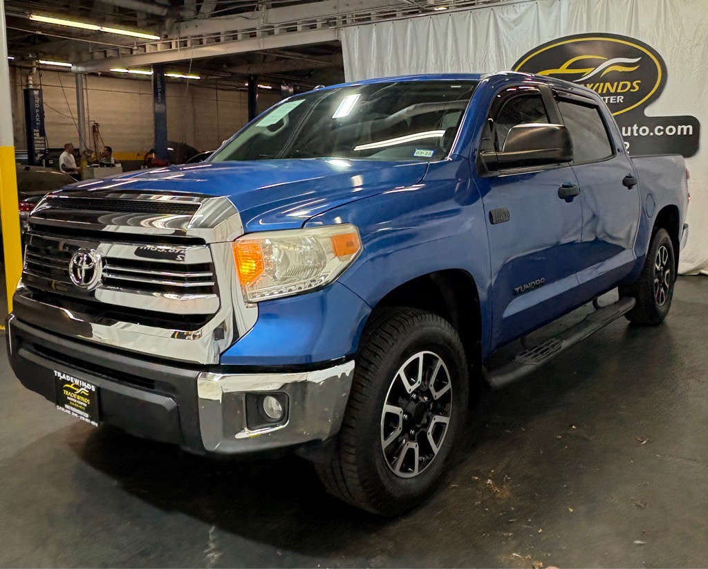 2017 Toyota Tundra Image 3
