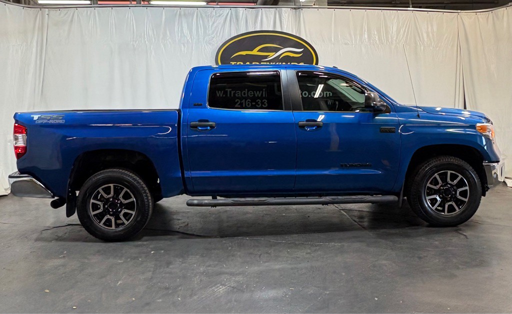 2017 Toyota Tundra Image 7