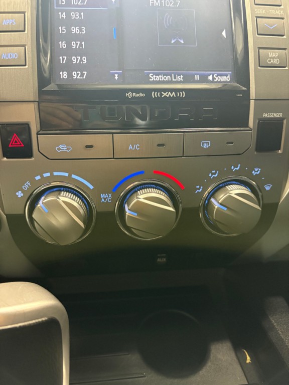 2017 Toyota Tundra Image 20