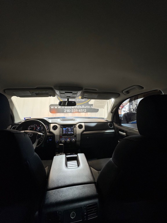 2017 Toyota Tundra Image 41
