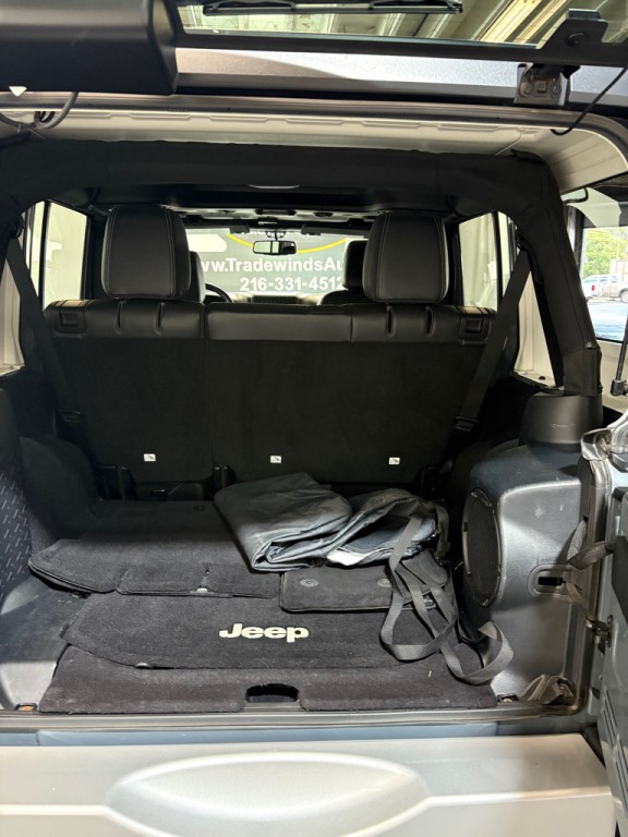 2014 Jeep Wrangler Unlimited Image 9
