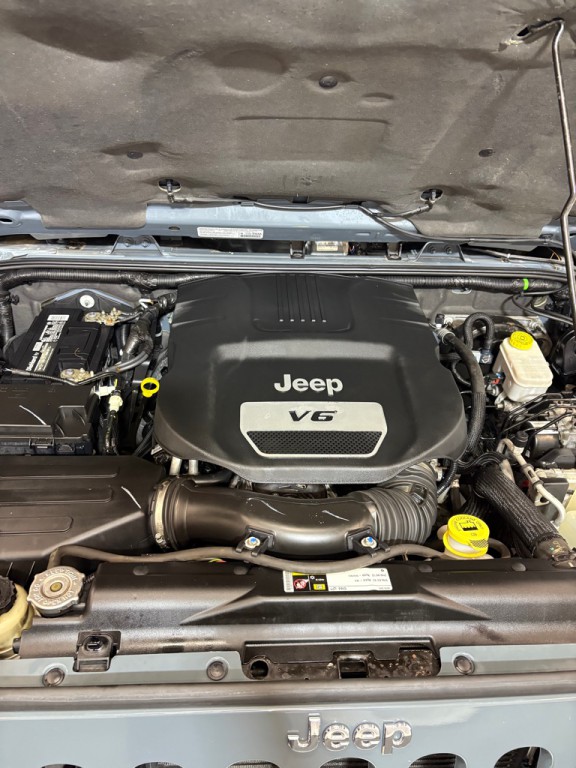 2014 Jeep Wrangler Unlimited Image 11