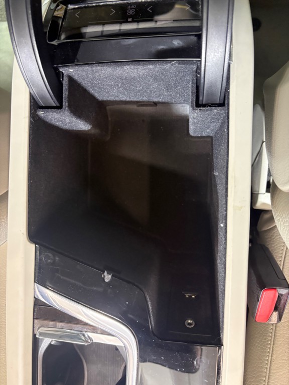 2016 Volvo XC90 Image 21