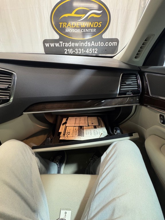 2016 Volvo XC90 Image 27