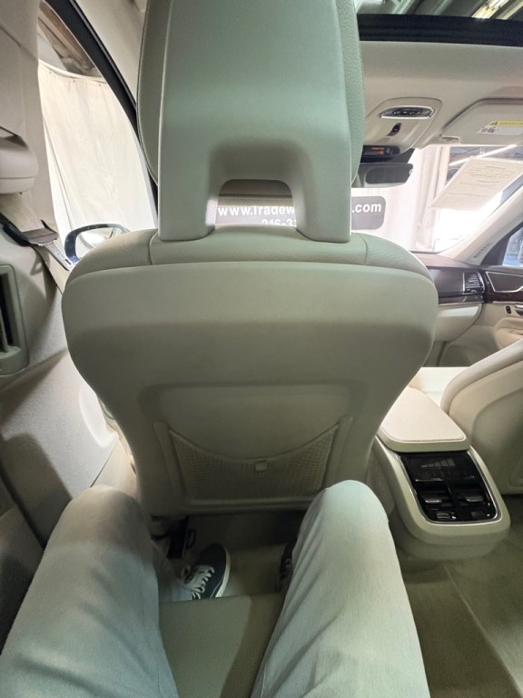 2016 Volvo XC90 Image 41