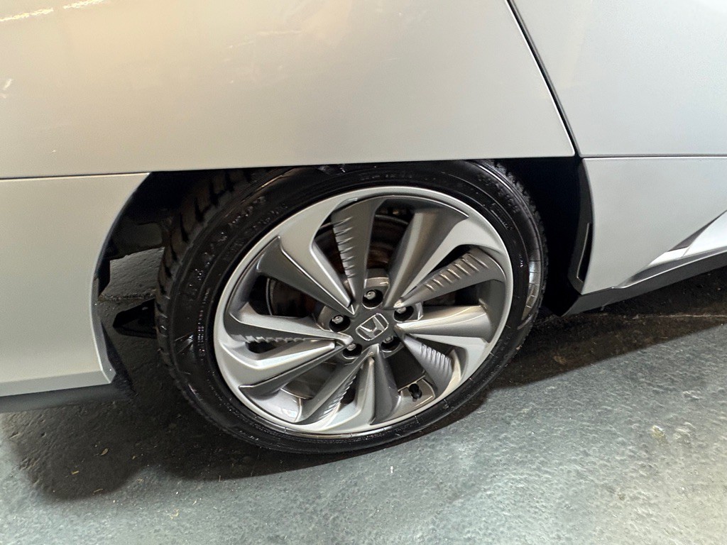 2021 Honda Clarity Image 48