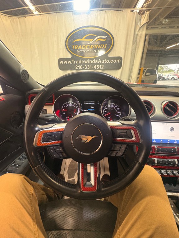 2019 Ford Mustang Image 16