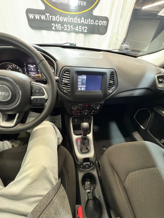 2020 Jeep Compass Image 17