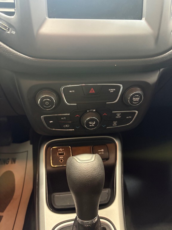 2020 Jeep Compass Image 19